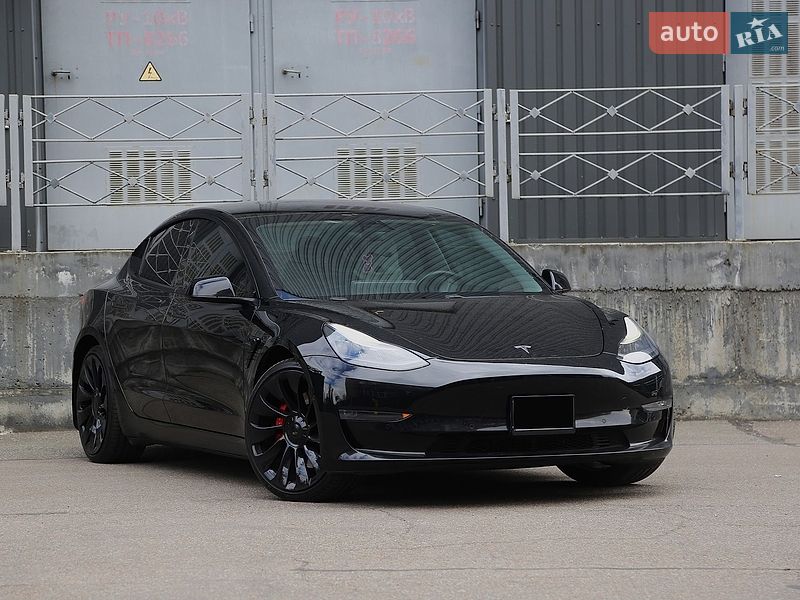 Tesla Model 3 2021