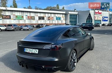 Седан Tesla Model 3 2019 в Одесі