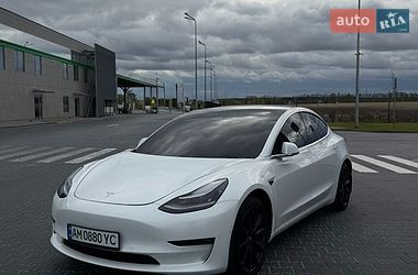 Седан Tesla Model 3 2019 в Житомире