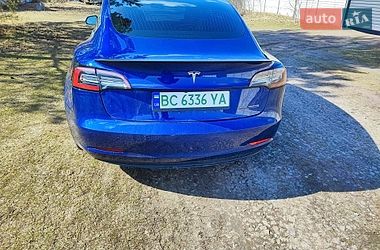 Седан Tesla Model 3 2018 в Полтаві