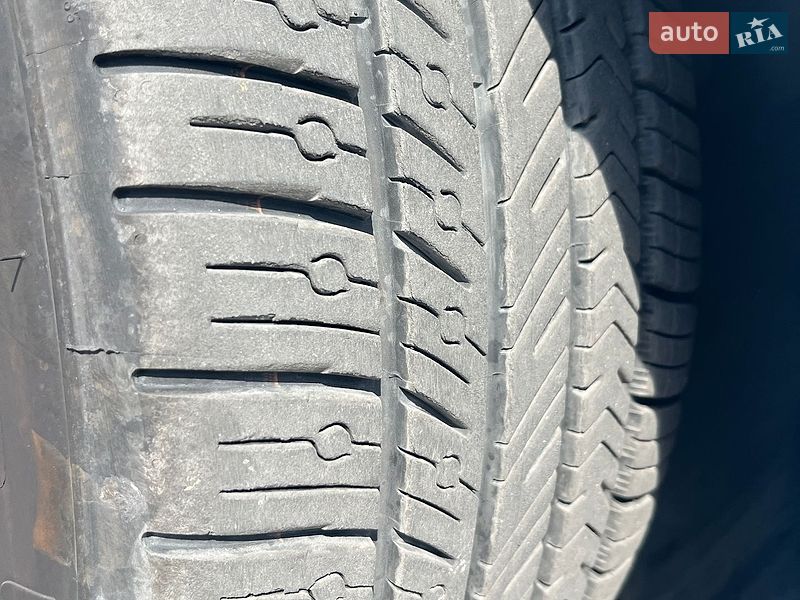 Седан Tesla Model 3 2020 в Кропивницком