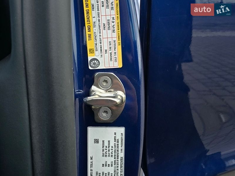 Седан Tesla Model 3 2024 в Миколаєві фото 15 Седан Tesla Model 3 2024 в Миколаєві