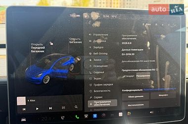Седан Tesla Model 3 2018 в Києві