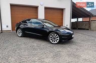 Седан Tesla Model 3 2019 в Тернополе