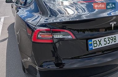 Седан Tesla Model 3 2022 в Каменец-Подольском