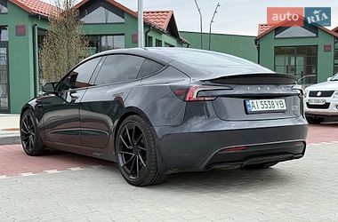 Седан Tesla Model 3 2024 в Ірпені