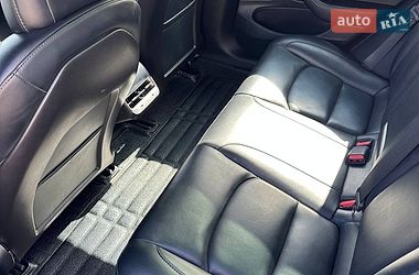 Седан Tesla Model 3 2020 в Чернигове