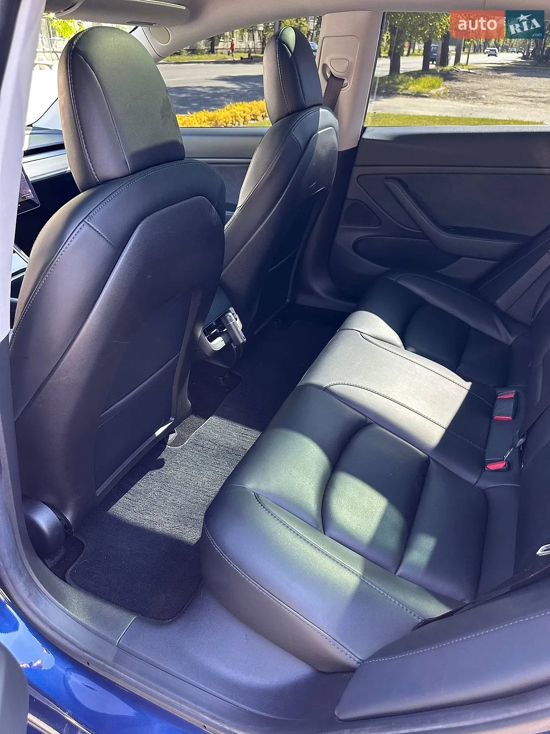 2020 Tesla Model 3 - мініатюра 20