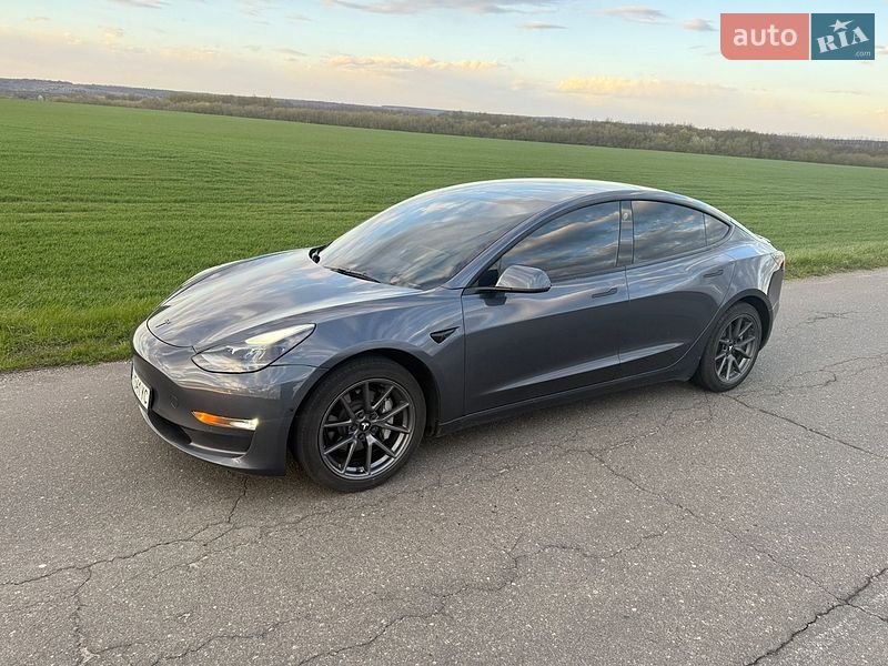 Tesla Model 3 2022 Tesla Model 3 2022