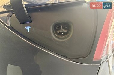 Седан Tesla Model 3 2022 в Кропивницком