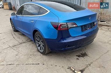 Седан Tesla Model 3 2018 в Киеве