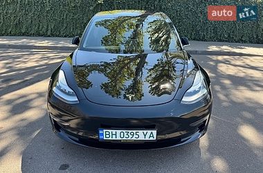 Седан Tesla Model 3 2019 в Одессе