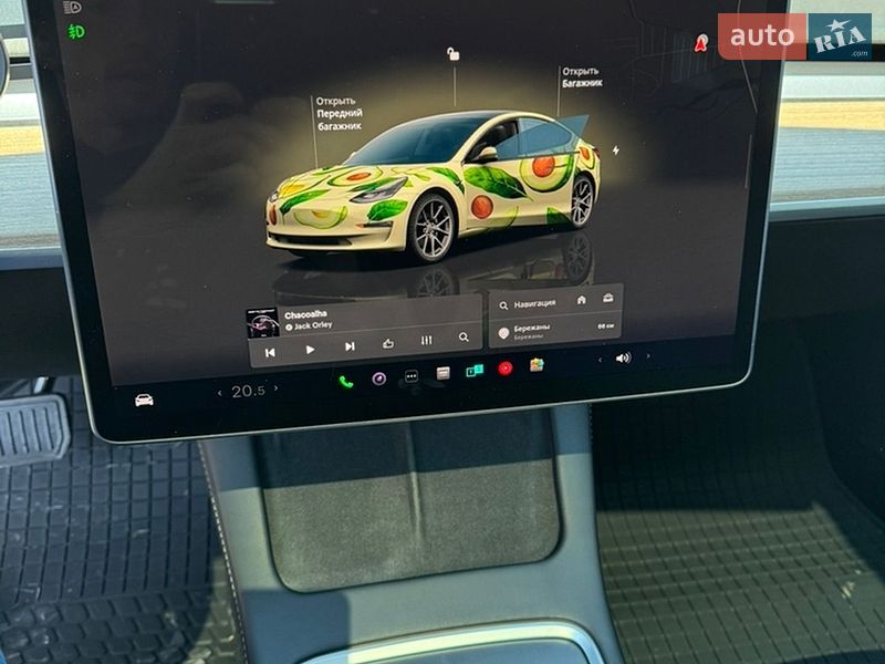 Седан Tesla Model 3 2022 в Ивано-Франковске