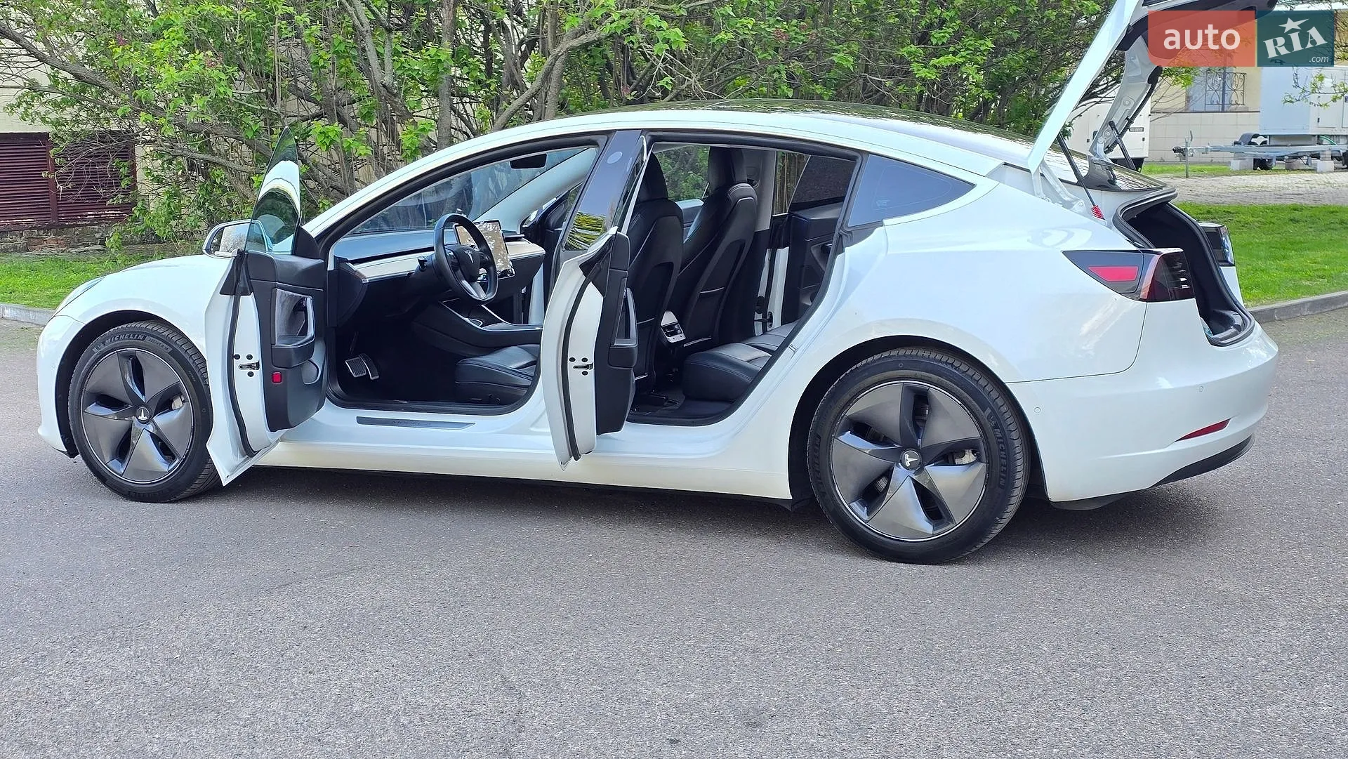 2020 Tesla Model 3 - мініатюра 10
