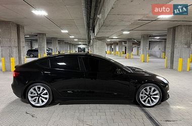Седан Tesla Model 3 2018 в Тернополе