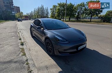 Седан Tesla Model 3 2018 в Днепре