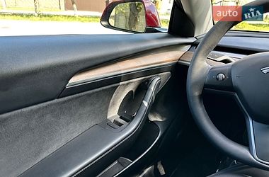 Седан Tesla Model 3 2021 в Золочеве