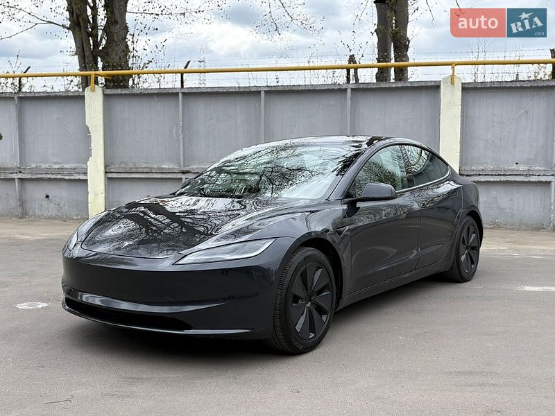 Седан Tesla Model 3 2025 в Рівному фото Седан Tesla Model 3 2025 в Рівному