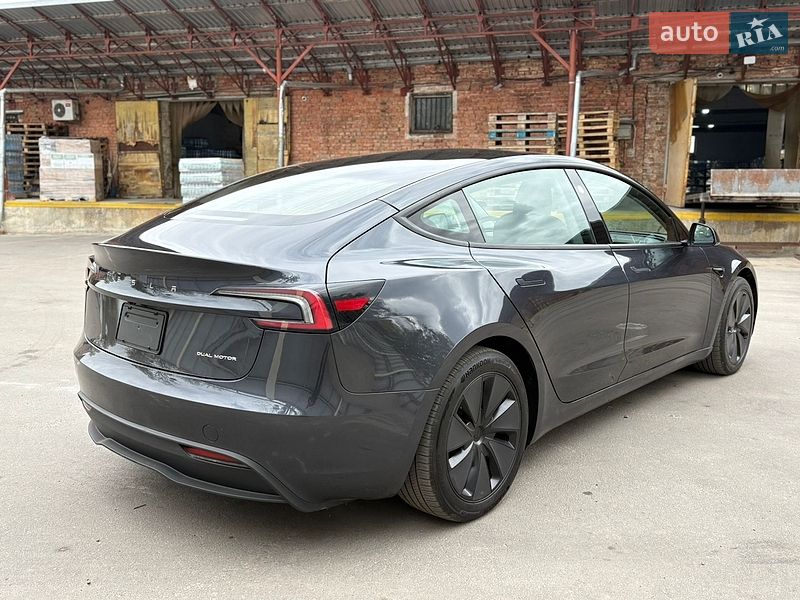 Седан Tesla Model 3 2025 в Рівному фото 5 Седан Tesla Model 3 2025 в Рівному