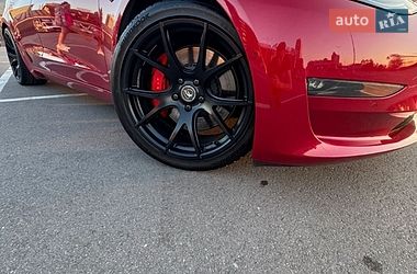 Седан Tesla Model 3 2022 в Киеве