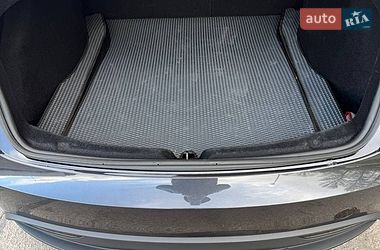 Седан Tesla Model 3 2024 в Ивано-Франковске
