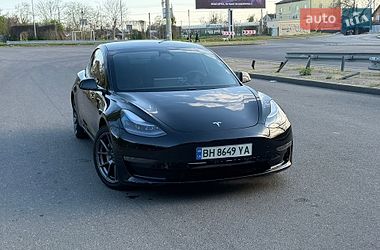 Седан Tesla Model 3 2020 в Одессе