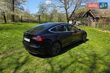 Седан Tesla Model 3 2018 в Бердичеве