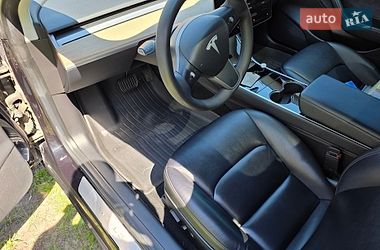 Седан Tesla Model 3 2018 в Бердичеве