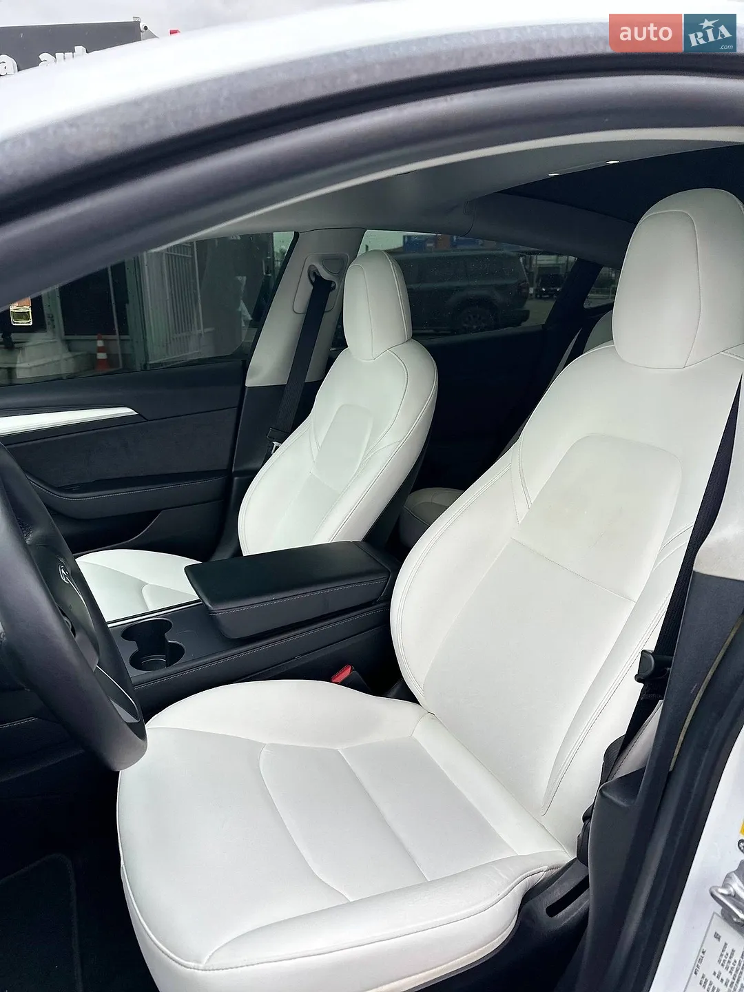 2021 Tesla Model 3 - мініатюра 9