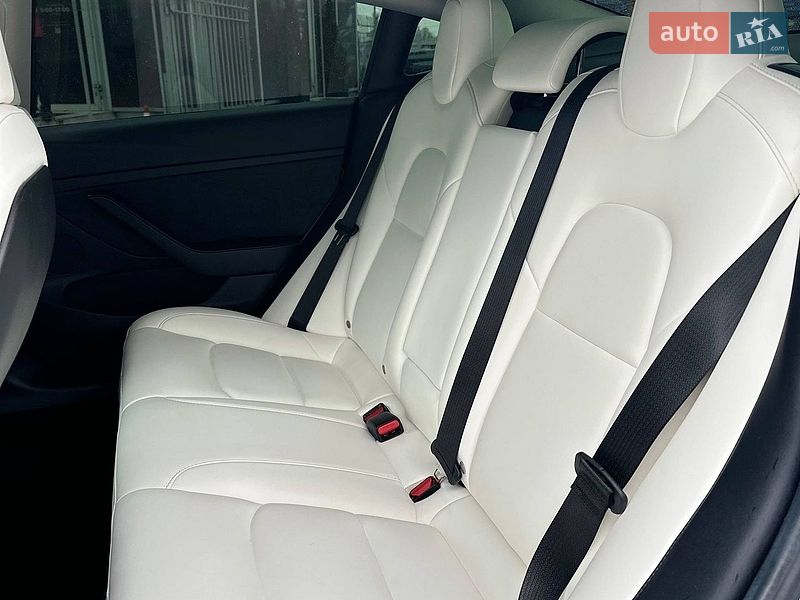 Седан Tesla Model 3 2021 в Чернігові фото 13 Седан Tesla Model 3 2021 в Чернігові