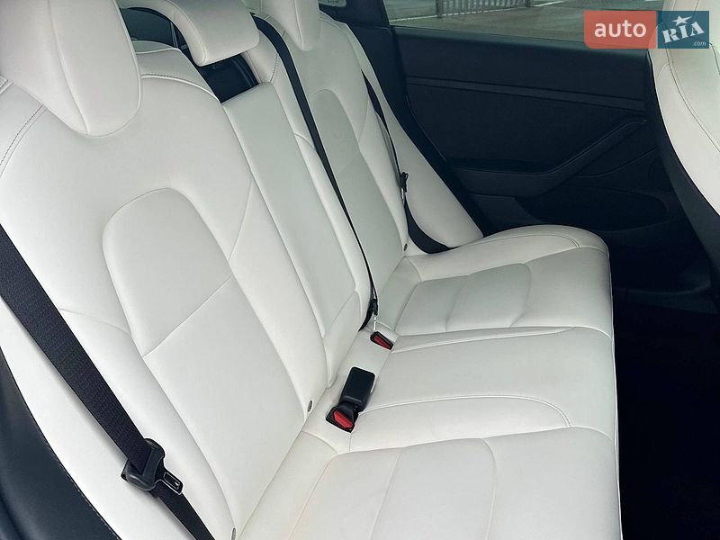 Седан Tesla Model 3 2021 в Чернігові фото 14 Седан Tesla Model 3 2021 в Чернігові