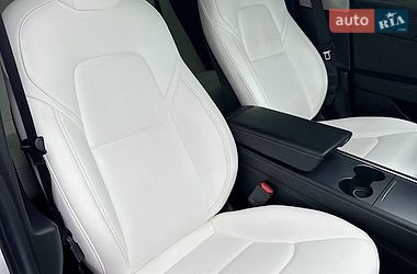 Седан Tesla Model 3 2021 в Чернігові фото 16 Седан Tesla Model 3 2021 в Чернігові
