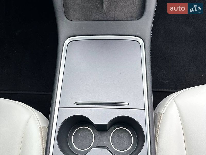 Седан Tesla Model 3 2021 в Чернігові фото 17 Седан Tesla Model 3 2021 в Чернігові