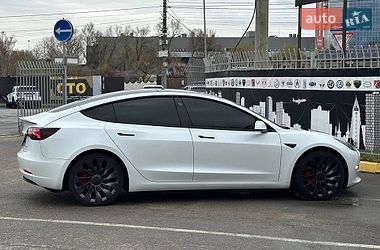 Седан Tesla Model 3 2021 в Чернігові фото 5 Седан Tesla Model 3 2021 в Чернігові