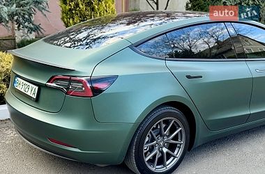 Седан Tesla Model 3 2023 в Одессе