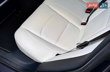 Седан Tesla Model 3 2023 в Одессе