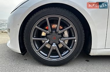 Седан Tesla Model 3 2018 в Кропивницькому