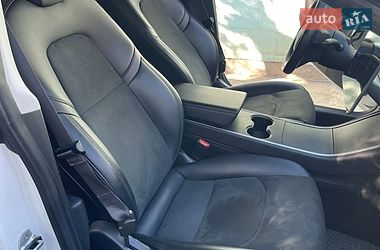 Седан Tesla Model 3 2018 в Кропивницькому
