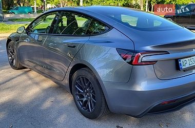 Седан Tesla Model 3 2025 в Запорожье