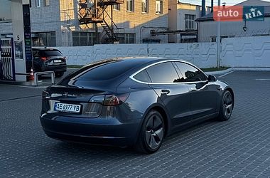 Седан Tesla Model 3 2020 в Днепре