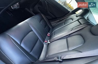 Седан Tesla Model 3 2020 в Днепре