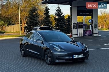 Седан Tesla Model 3 2020 в Днепре