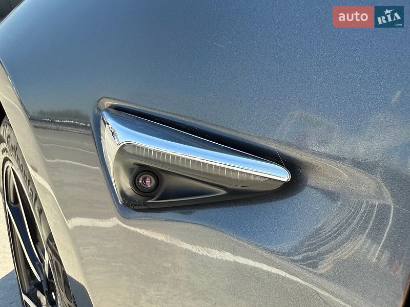 Седан Tesla Model 3 2018 в Киеве