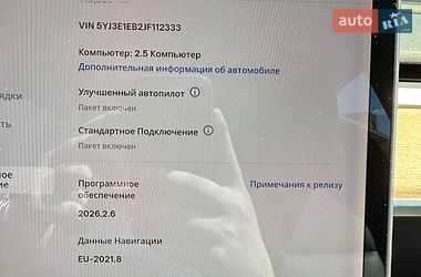 Седан Tesla Model 3 2018 в Киеве