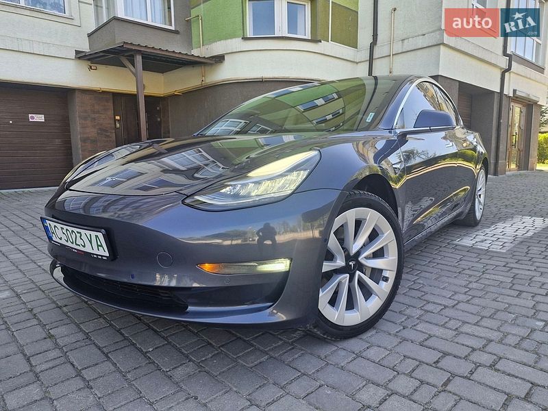 Tesla Model 3 2019 Tesla Model 3 2019