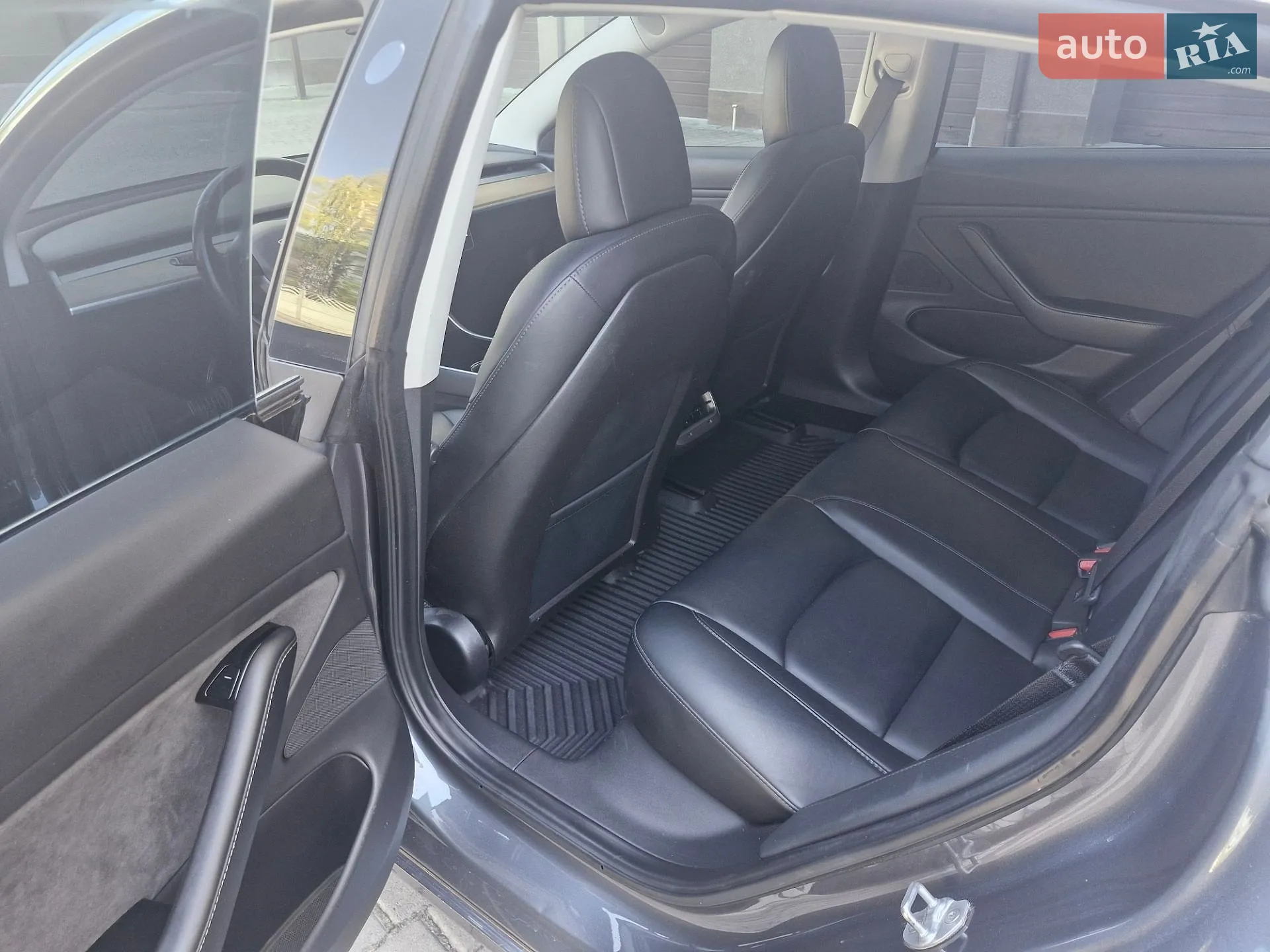 2019 Tesla Model 3 - мініатюра 23
