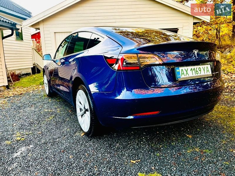 Седан Tesla Model 3 2019 в Харькове
