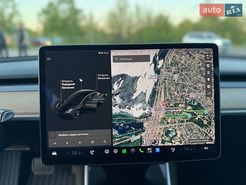 Седан Tesla Model 3 2019 в Днепре