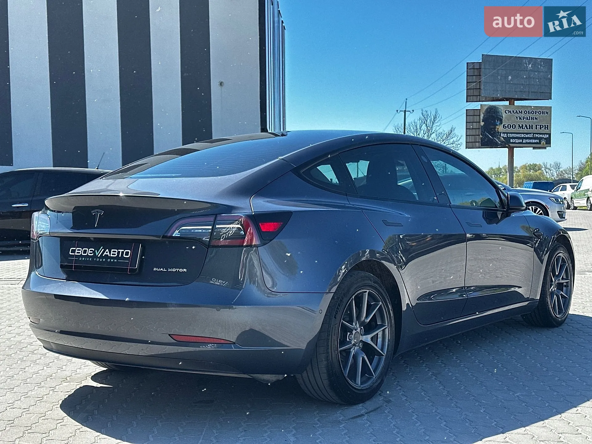 2022 Tesla Model 3 - мініатюра 11