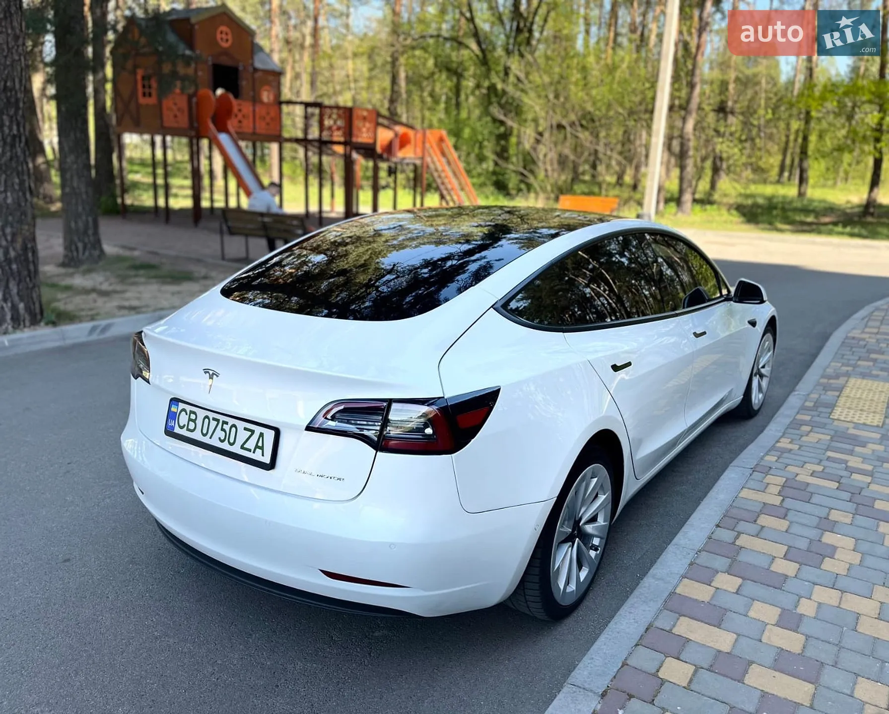 2022 Tesla Model 3 - мініатюра 2